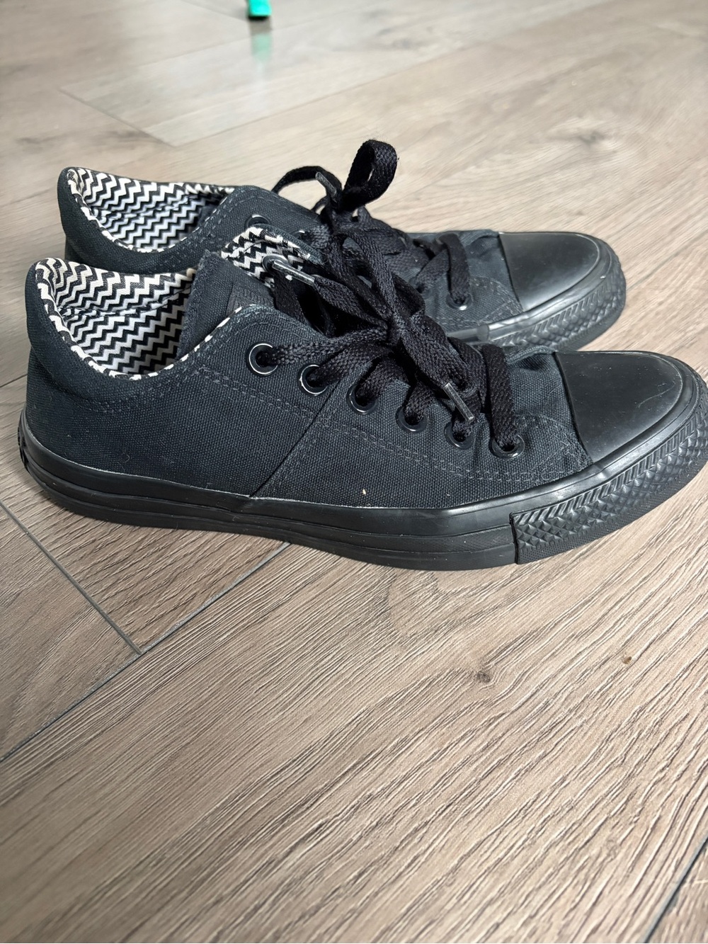 Women's Low-Top Black Canvas Sneakers